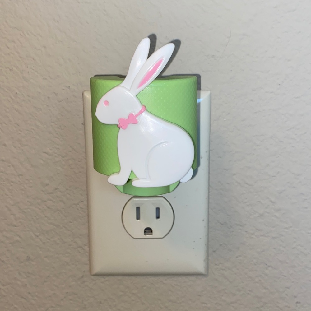 LIMITED EDITION Yankee Candle Bunny Scent Plug-In